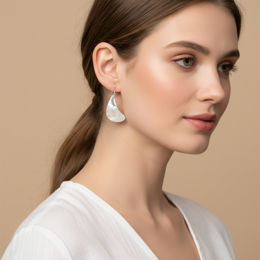 Enchanting Bali Handmade Fancy Mother Of Pearl Earring in Sterling Silver