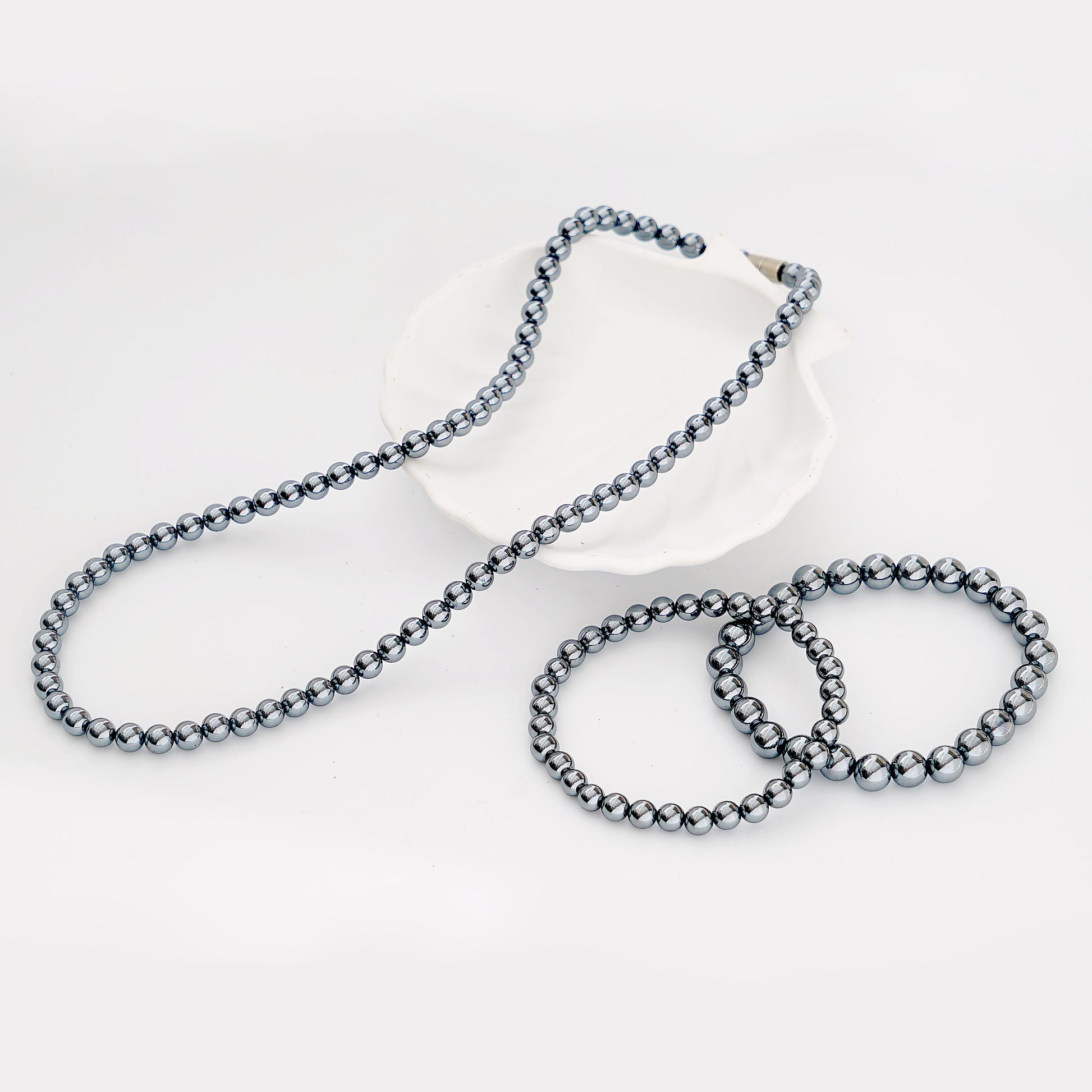 Beaded necklace and bracelets 