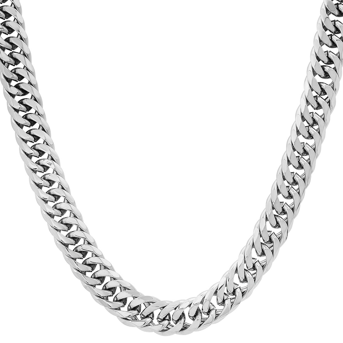 Close-up of the robust rounded Cuban links and the heavy-duty stainless steel lobster clasp