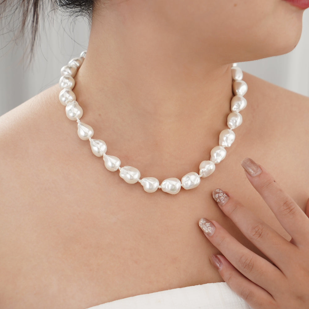 10-12mm White Baroque Fresh Water Shell Pearl Necklace in 18"-Stars and Vogue