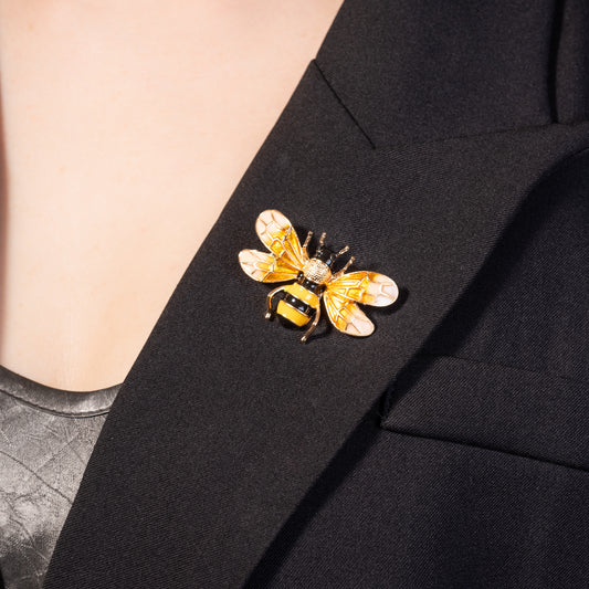 Charming Bee Enameled Brooch Pin Jewelry