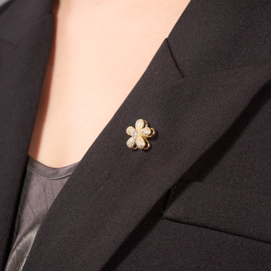 Flower Brooch Pin Jewelry with CZ