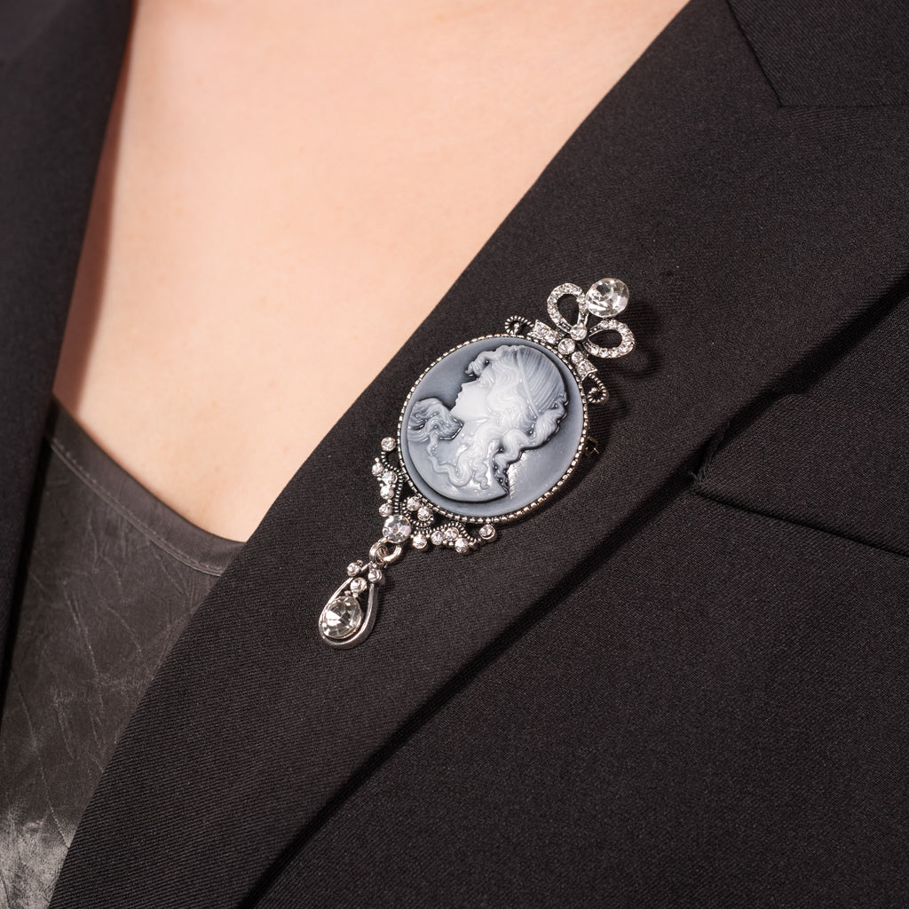 Victorian Style Vintage Grey Cameo Brooch Pin Jewelry With Crystal in Brass- Model image-Stars and Vogue
