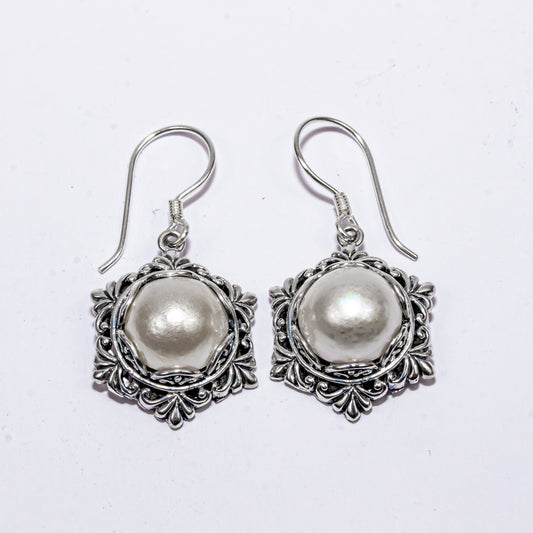 Enchanting Bali Handmade Natural White Mabe Pearl Earrings in Sterling Silver