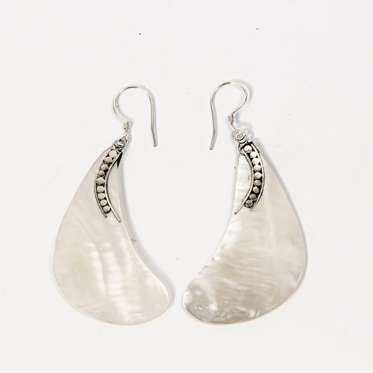 Enchanting Bali Handmade Fancy Mother Of Pearl Earring in Sterling Silver